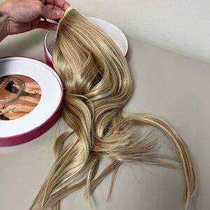 Luxy Ponytail- never worn brand new!!!